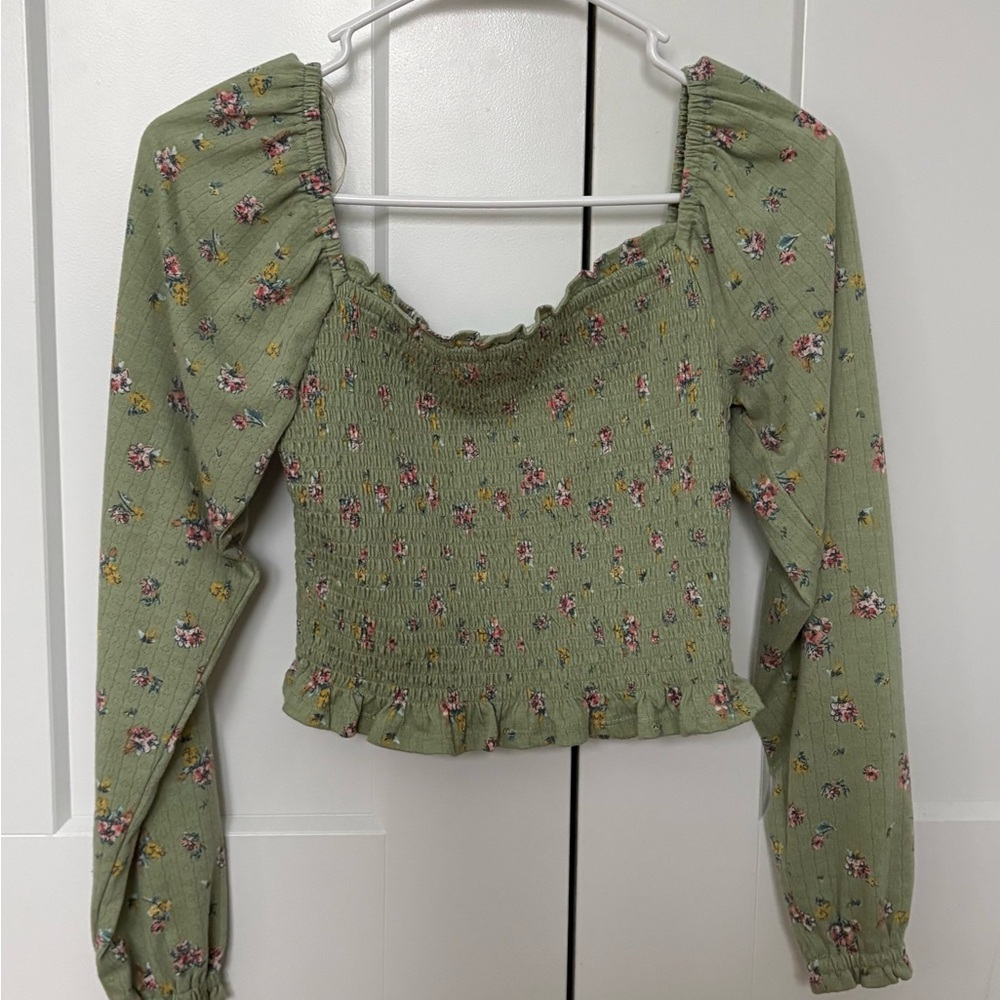SO Olive Floral Smocked Top